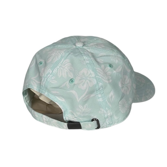 YETI Logo Performance Hat - Picture 2 of 3